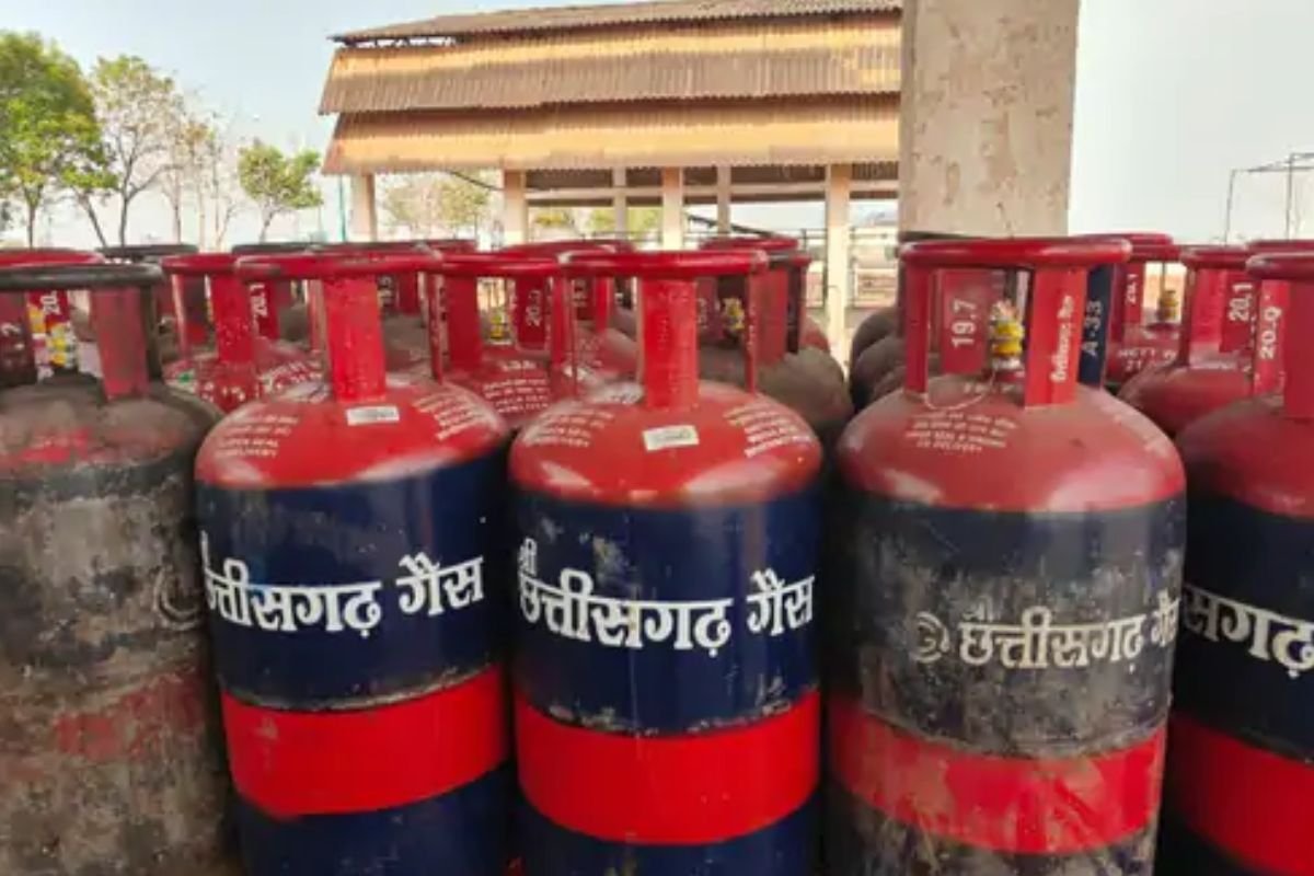 महासमुंद में 1.5 करोड़ की LPG गैस चोरी का खुलासा, खाद्य अधिकारी समेत 3 गिरफ्तार, कंपनी मालिक फरार