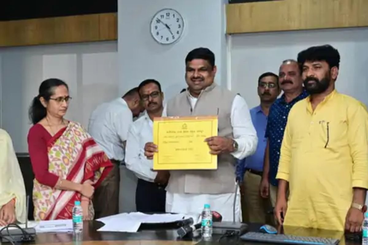 छत्तीसगढ़ ओपन स्कूल रिजल्ट जारी: 12वीं में 71% और 10वीं में 58.39% छात्र पास, लड़कियों ने फिर मारी बाजी