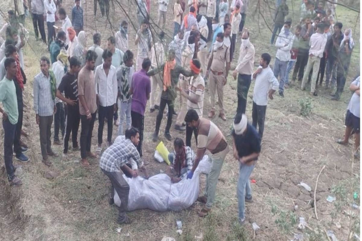 कवर्धा में सनसनीखेज हत्याकांड: बोरी में मिले युवक के शव के कई टुकड़े, इलाके में दहशत