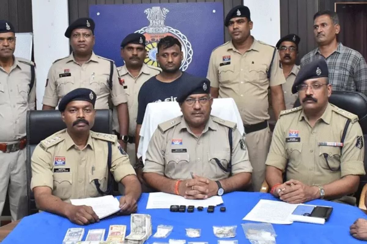दुर्ग पुलिस का ‘ऑपरेशन बकरा’: चोर गैंग पकड़ने दिल्ली में बेचे 12 बकरे, 300KM पीछा कर मास्टरमाइंड गिरफ्तार