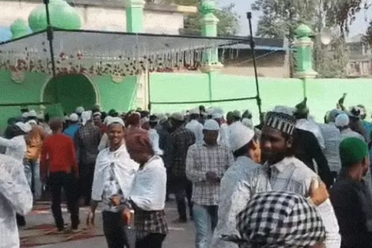 छत्तीसगढ़ में ईदगाहों में पढ़ी गई नमाज, वक्फ बोर्ड की गाइडलाइन पर सख्ती, खुले में कुर्बानी-DJ पर रोक