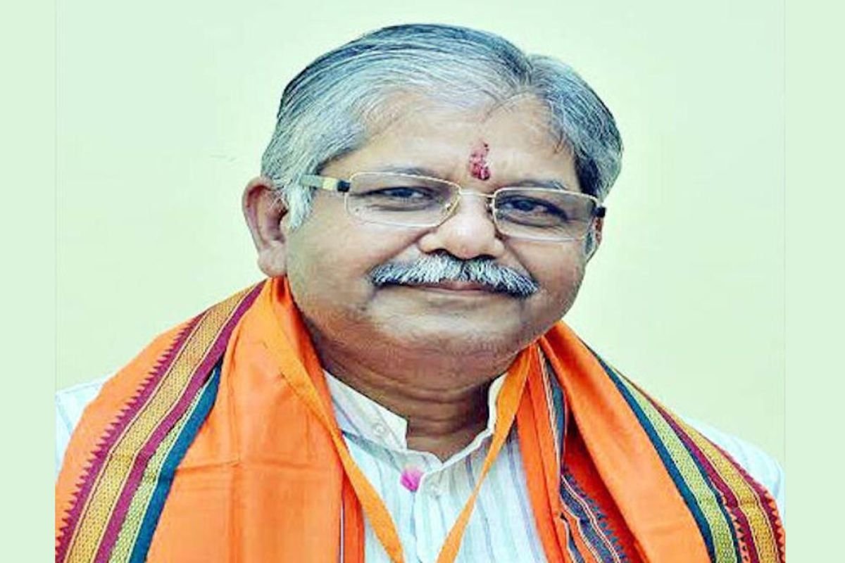 छत्तीसगढ़: अमित शाह के दौरे के बीच रायपुर में बड़ी वारदात, पूर्व विस अध्यक्ष धरमलाल कौशिक के साथ हुई लूट