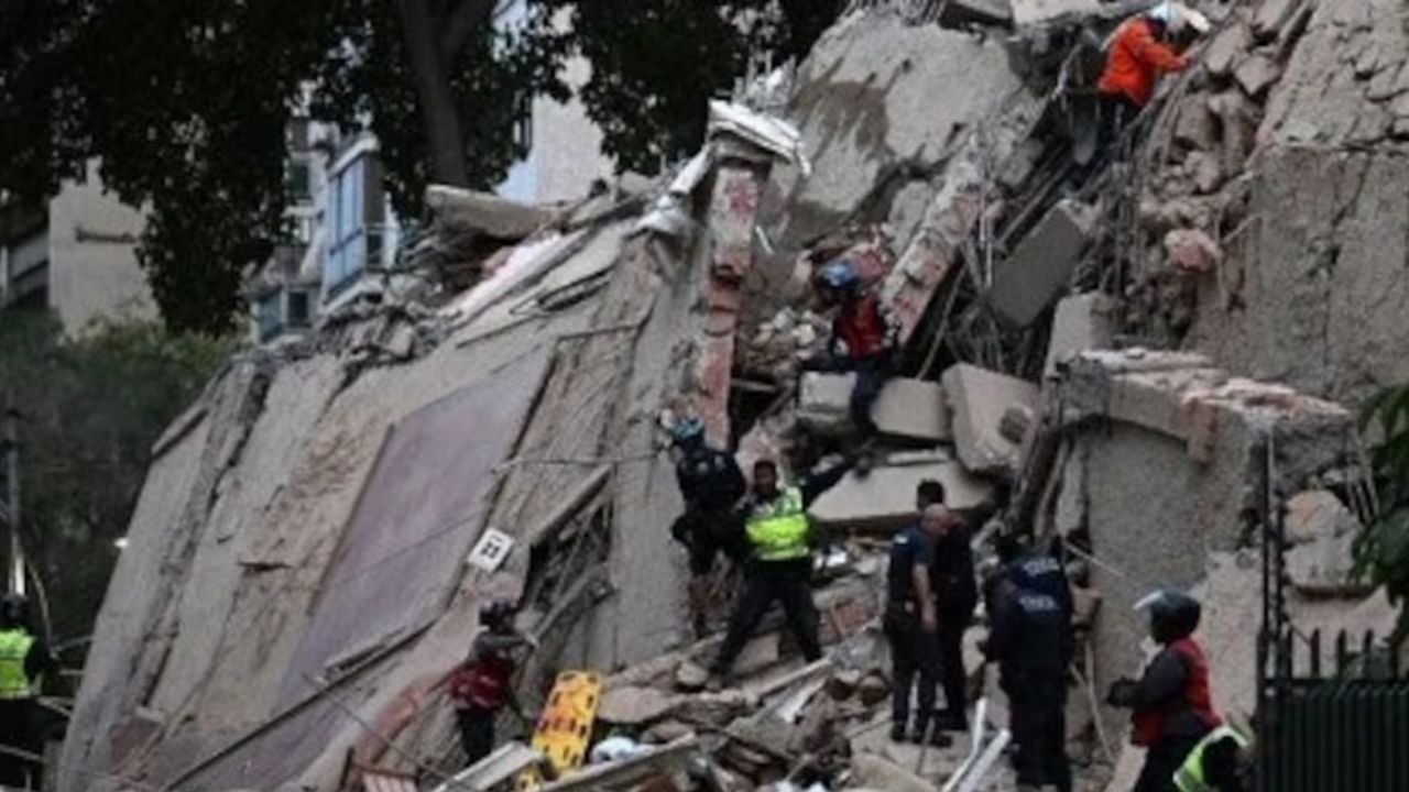 Venezuela Earthquake News: वेनेजुएला में दोहरे भूकंप से भारी तबाही, आपातकाल घोषित, मौतों का आंकड़ा 1 लाख तक पहुंचने की आशंका