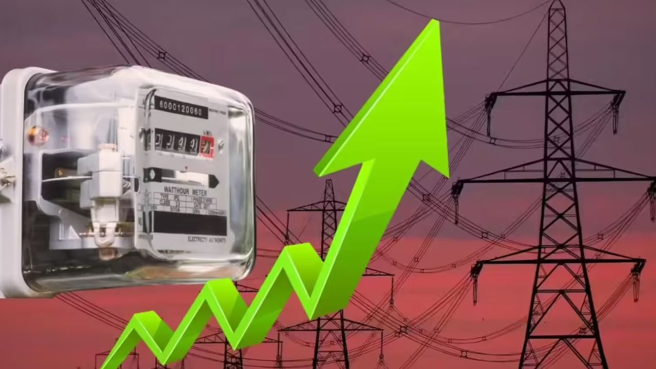 CG Electricity Price Hike: महंगाई का एक और झटका, छत्तीसगढ़ में बढ़ेंगे बिजली के रेट, जानें अब कितने लगेंगे प्रति यूनिट