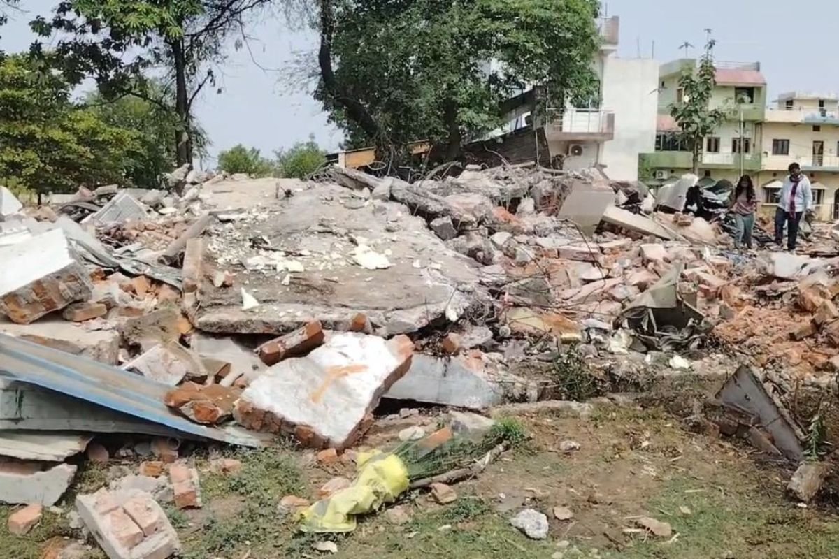 CG Durg News: गरीबों के आवास के लिए खाली कराई गई जमीन, अब बनेंगे प्रधानमंत्री आवास