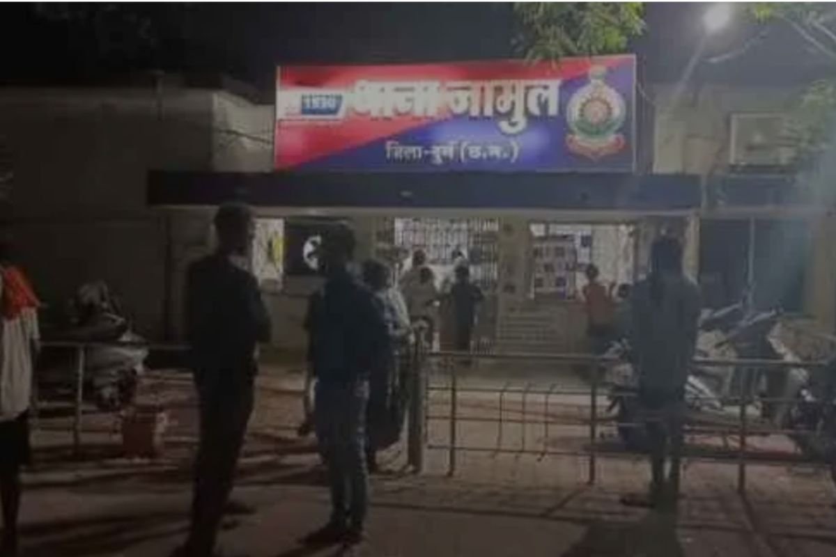 Bhilai News: स्कूटी जलाने के विवाद ने लिया हिंसक रूप, घर में घुसकर हमला, गर्भवती महिला समेत कई घायल