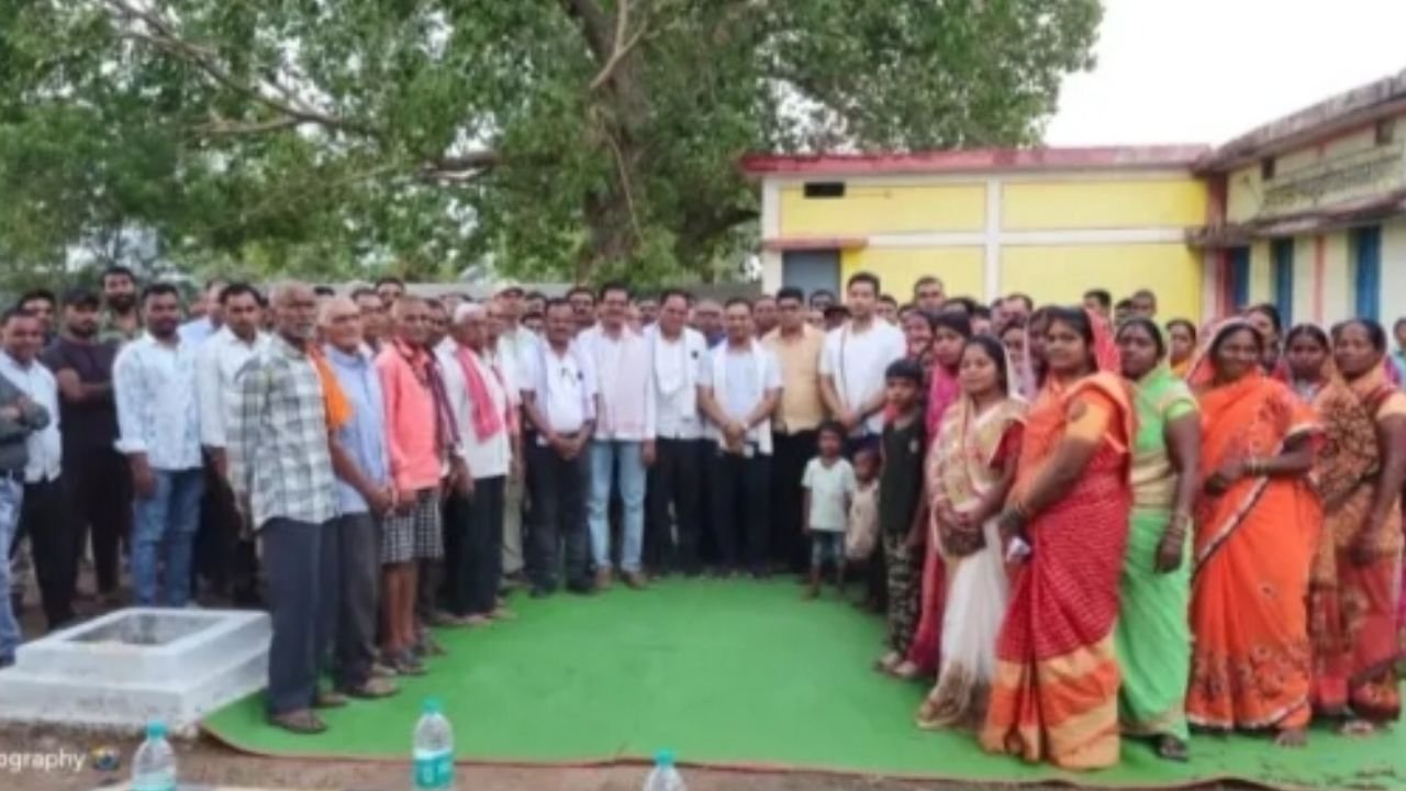 जामगांव आर ब्लॉक में संगठन सृजन अभियान के तहत बूथ व पंचायत कांग्रेस कमेटियों का गठन, चैतन्य बघेल सहित वरिष्ठ नेताओं की मौजूदगी