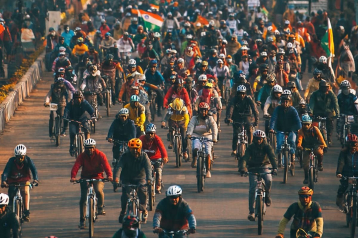 विश्व साइकिल दिवस पर निकली भव्य साइकिल रैली, 200 से अधिक लोगों ने दिया फिटनेस और पर्यावरण संरक्षण का संदेश