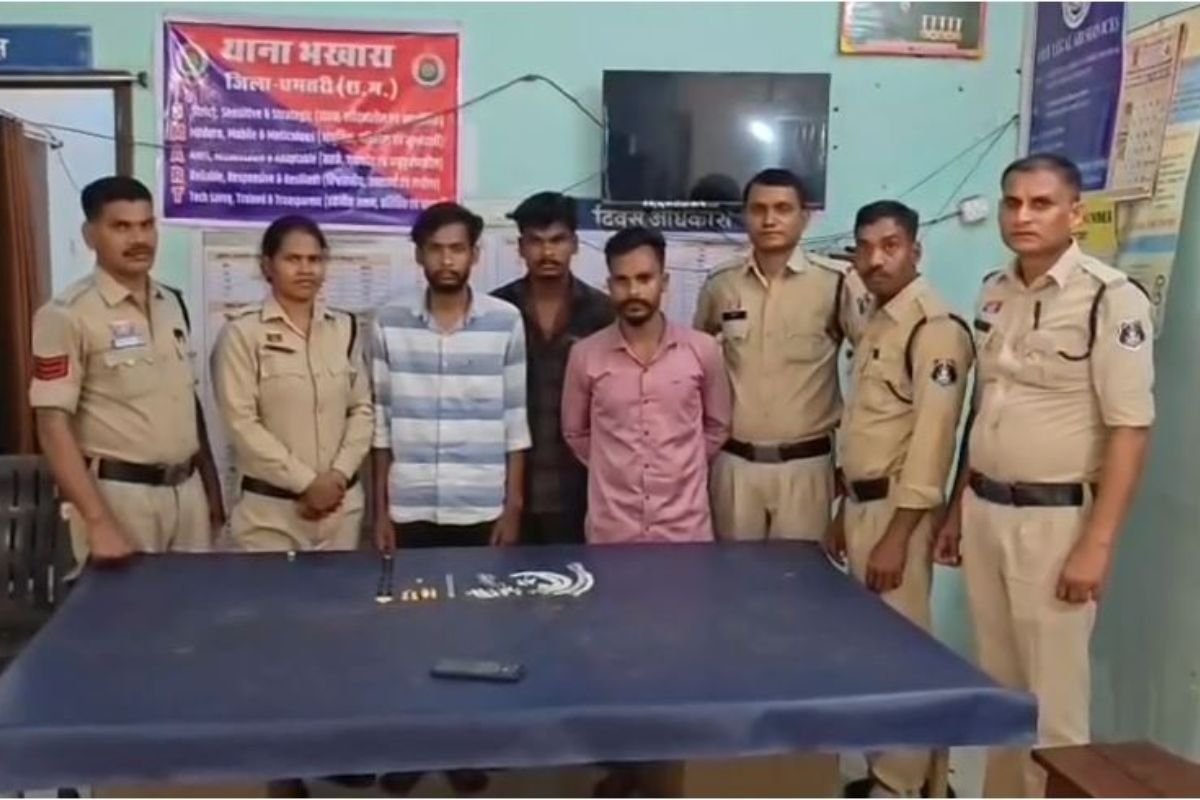 सूने मकान में लाखों की चोरी का खुलासा, सराफा कारोबारी समेत तीन आरोपी गिरफ्तार