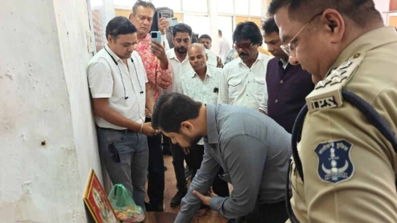 Bhilai News: न्यू प्रेस क्लब भिलाई नगर का ‘प्रेस से मिलिए’ कार्यक्रम, कलेक्टर और एसएसपी ने पत्रकारों से किया सीधा संवाद