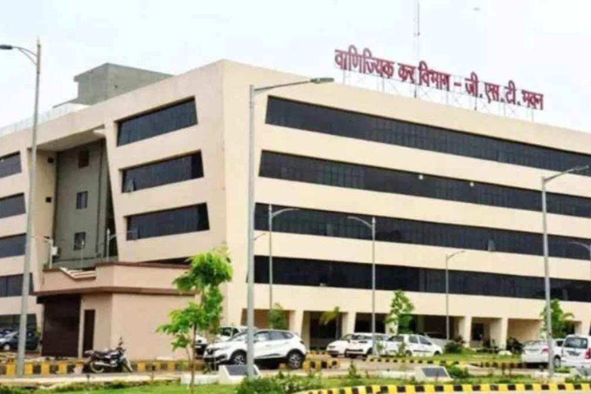 CG News: आरंग-अभनपुर के उद्योगों पर कार्रवाई, 1 करोड़ रुपये की टैक्स चोरी का खुलासा, कई कारोबारियों की बढ़ी मुश्किलें