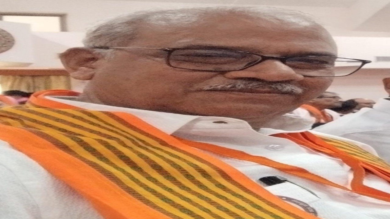 CG News: पेंशनरों को बड़ी राहत: महंगाई राहत के लिए दोनों राज्यों की आपसी सहमति की बाध्यता खत्म, अब मिलेगा समय पर लाभ