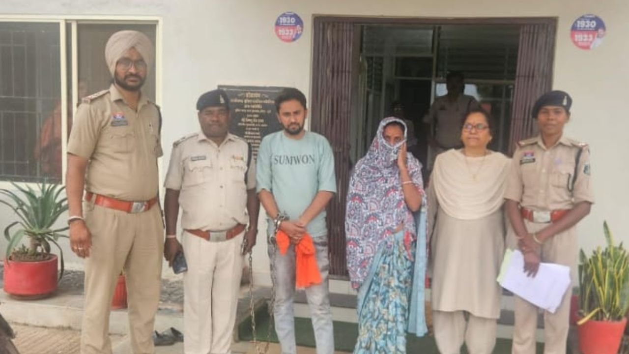 Durg News: दुर्ग में एक ही जमीन कई लोगों को बेचकर 8 लाख की ठगी, महिला समेत दो आरोपी गिरफ्तार