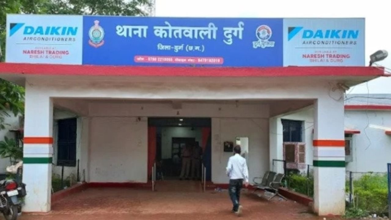 Durg News: दुर्ग में पेटीएम एजेंट पर 4.16 लाख की धोखाधड़ी का आरोप, कोर्ट के आदेश पर दर्ज हुई FIR