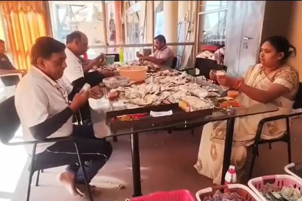 Ujjain News: महाकाल मंदिर के खजाने पर महापौर का बड़ा पत्र, सोना-चांदी के सत्यापन की मांग