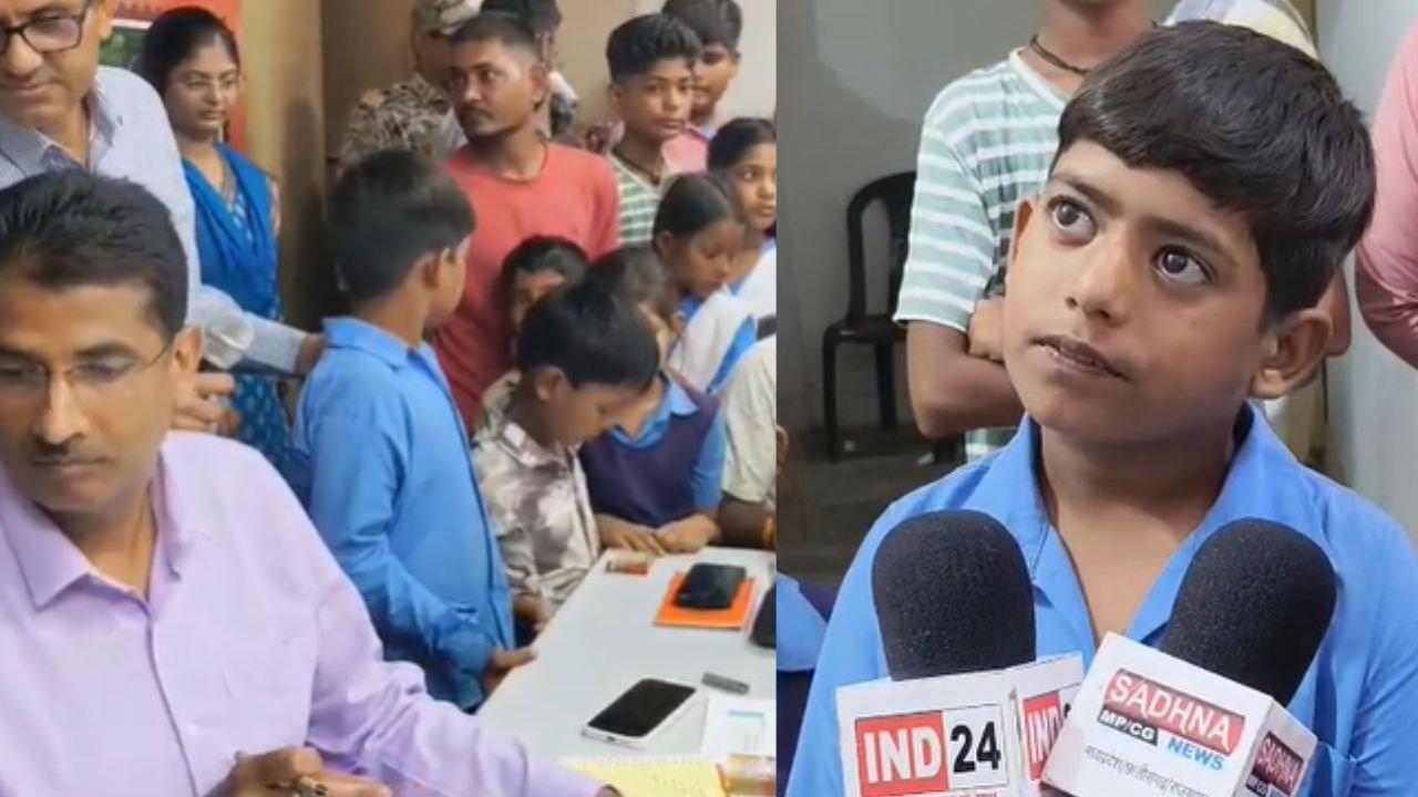 Damoh News: “बच्चों की पुकार, प्रशासन के द्वार..” स्कूल जाने के लिए कीचड़ और गड्ढों से जंग लड़ते मासूम, कलेक्टर से लगाई सड़क निर्माण की गुहार