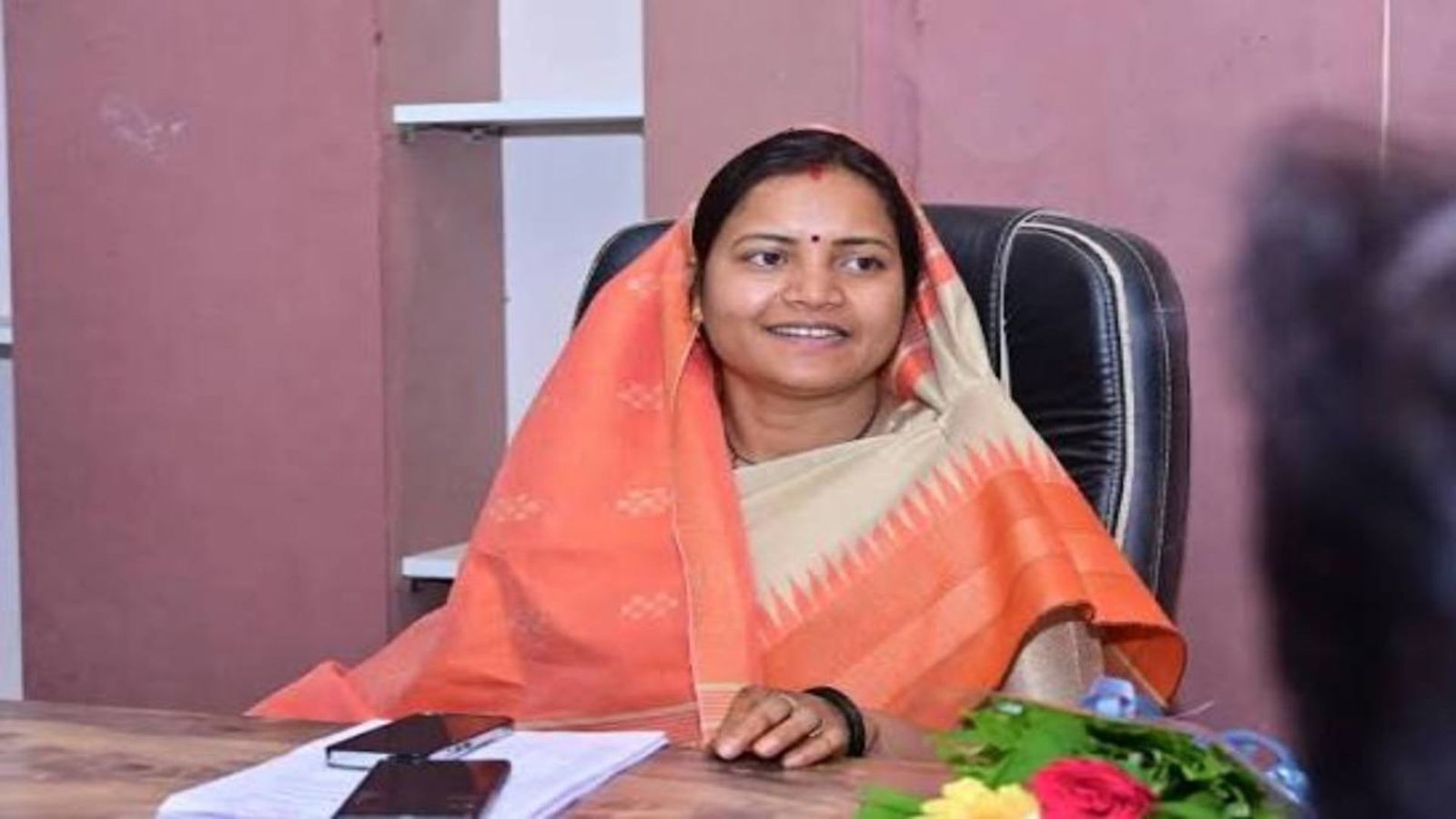 Raipur News: मातृ वंदना योजना के नाम पर ठगी से रहें सावधान, मंत्री राजवाड़े ने महिलाओं से की सतर्क रहने की अपील