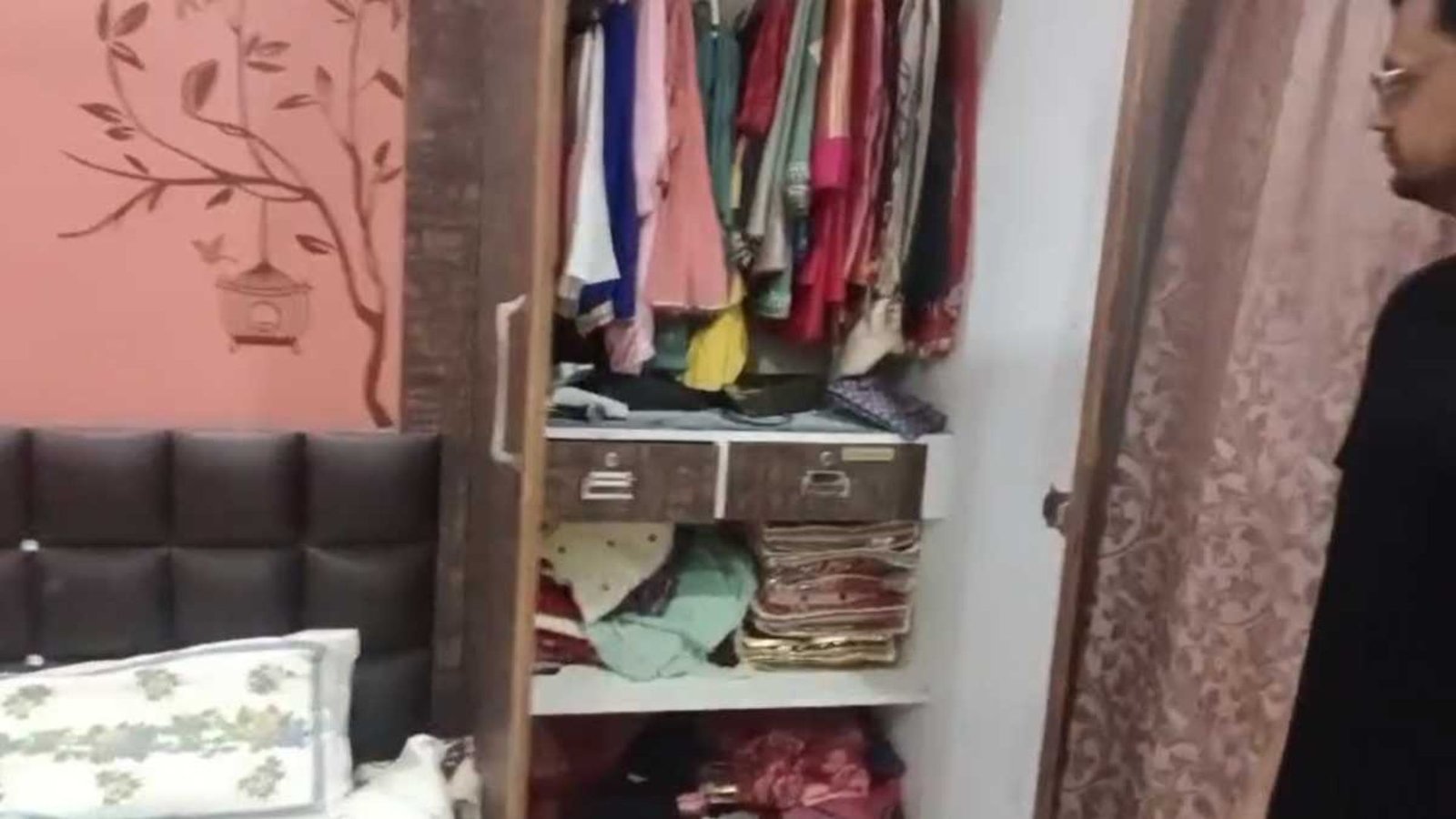 Bilaspur News: बिलासपुर में किराए के मकान से लाखों के गहने चोरी, फॉरेंसिक टीम ने जुटाए साक्ष्य