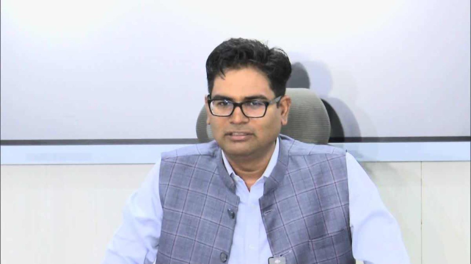 Raipur News : अविश्वास प्रस्ताव पर सियासी घमासान, ओपी चौधरी का दावा- कांग्रेस पूरी तरह बेनकाब हो गई