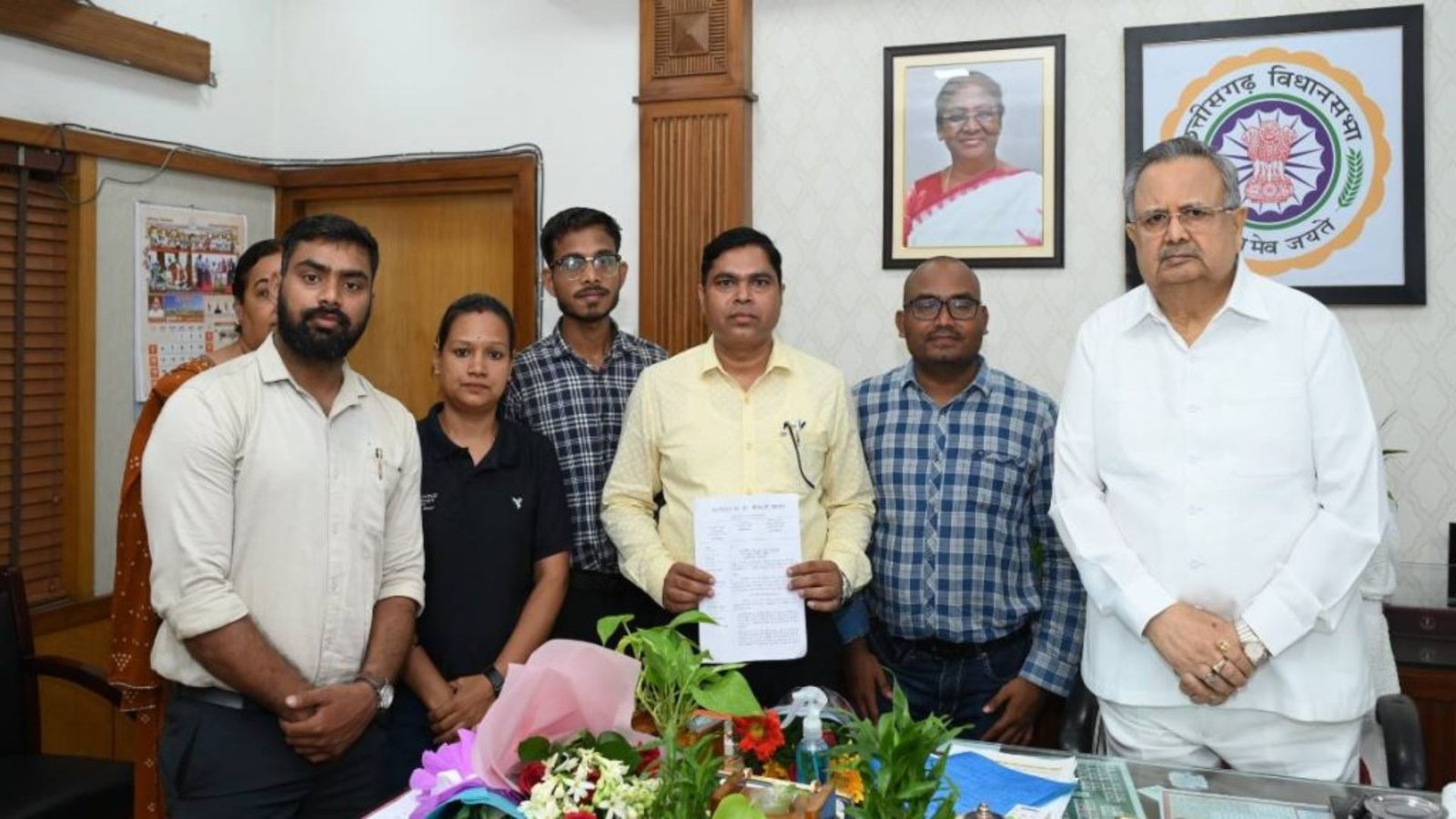 Raipur News: रिक्त पदों पर जल्द भर्ती की मांग तेज, राजधानी पहुंचकर युवाओं ने सरकार से लगाई गुहार