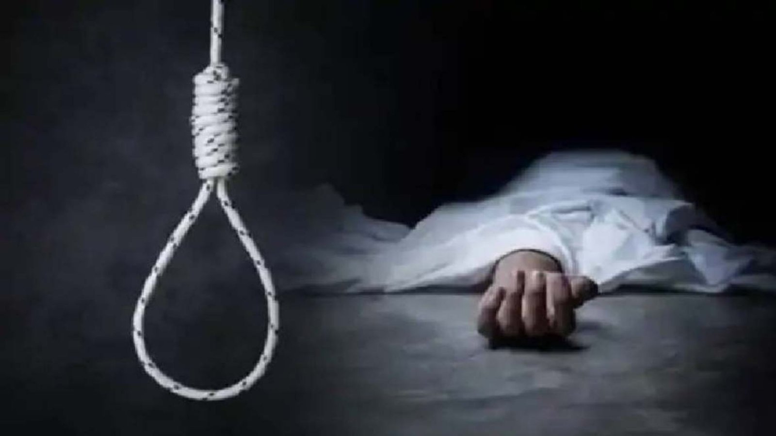 Bhanupratappur News : कांकेर में दर्दनाक घटना: स्वामी आत्मानंद स्कूल की छात्रा ने दी जान, हर पहलू से जांच शुरू