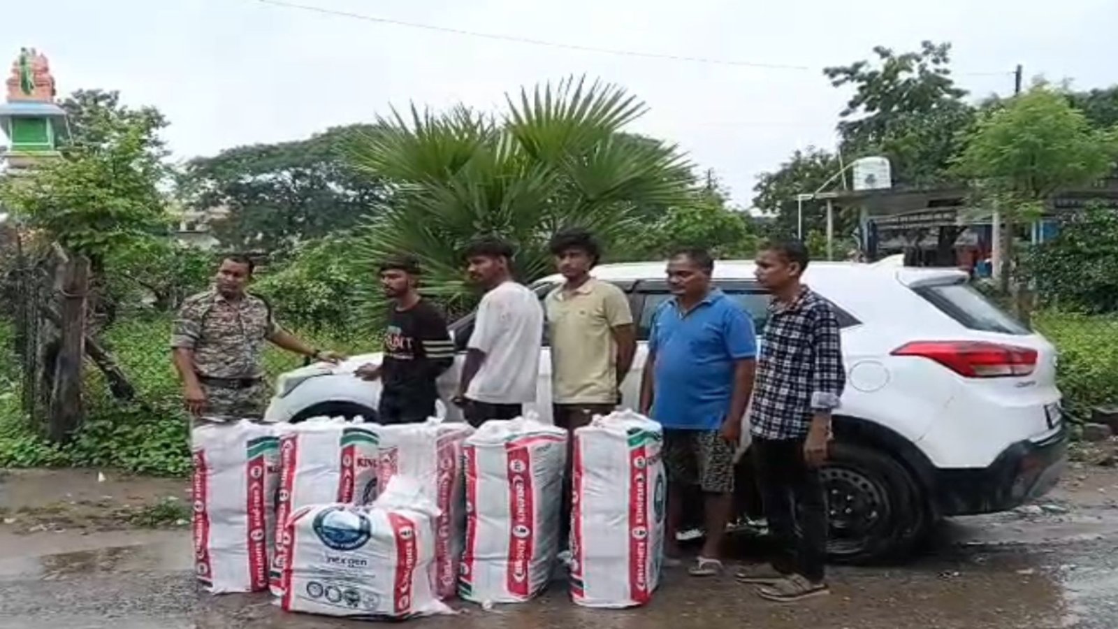 Sukma News : एसपी मयंक गुर्जर के नेतृत्व में बड़ी सफलता: करोड़ों का गांजा बरामद, तीन अंतरराज्यीय तस्कर गिरफ्तार