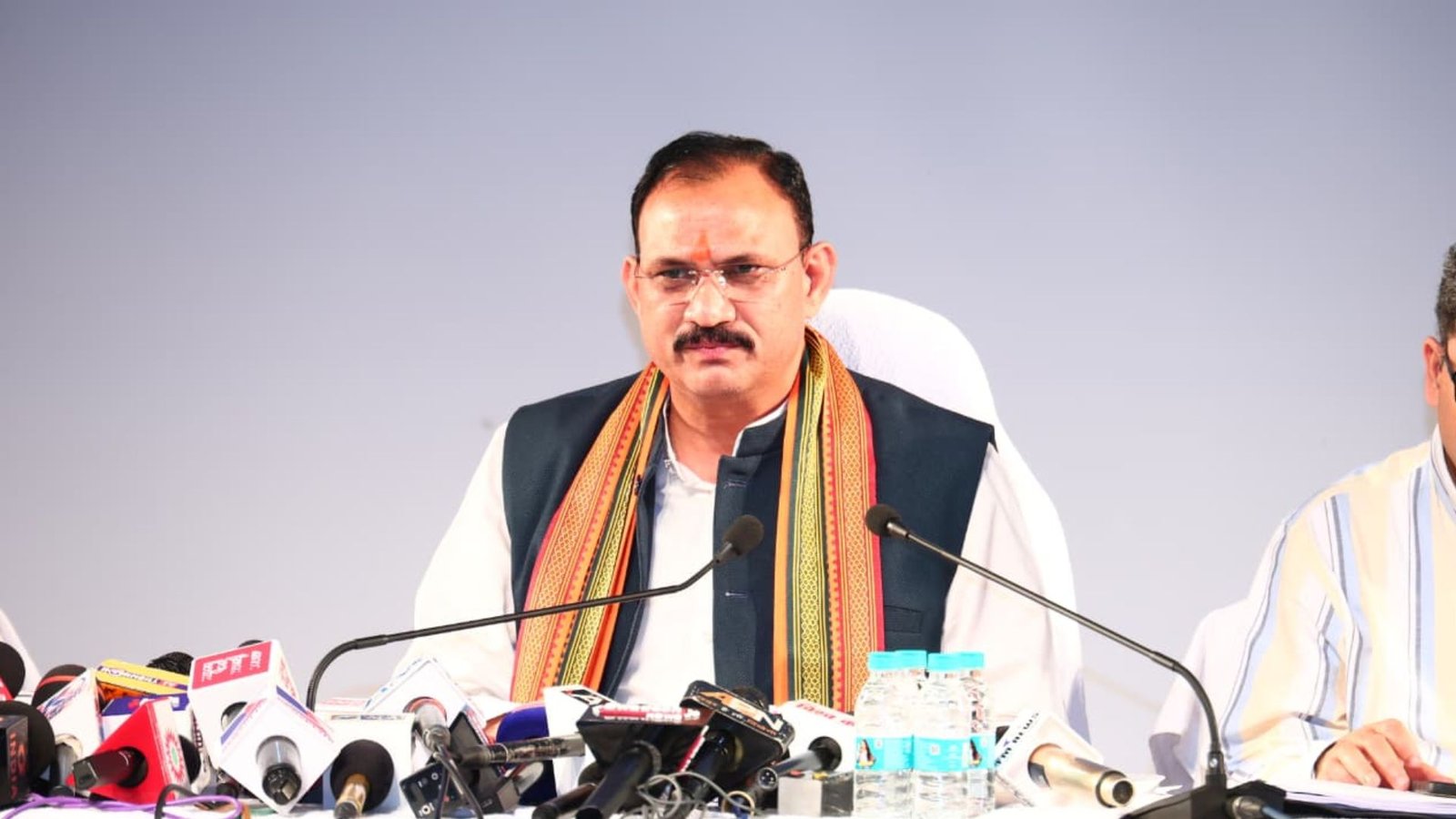 Raipur News : 375 नई एम्बुलेंस, 1051 अस्पतालों में आधुनिक जांच सुविधा, एनॉलॉग पनीर पर कार्रवाई; स्वास्थ्य मंत्री का बड़ा ऐलान