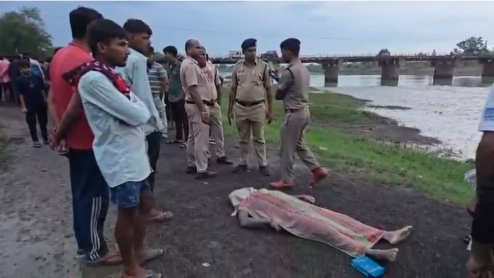 Raipur News: मछली पकड़ने के दौरान हादसा: बेंद्री डैम में डूबने से जशपुर के युवक की मौत, जांच में जुटी पुलिस