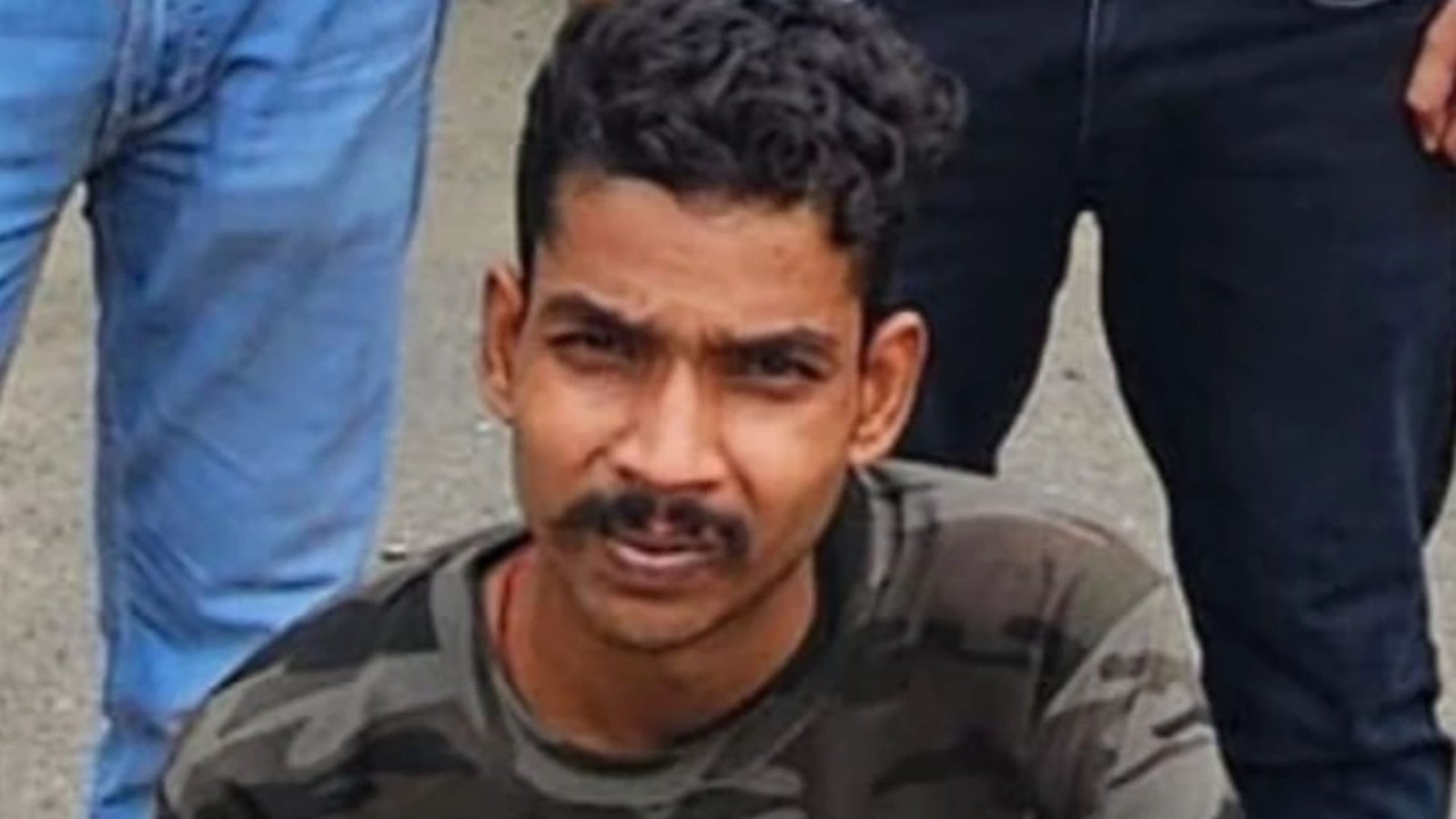Janjgir News: मोबाइल चोरी से बैंक खाते तक सेंध: आधार और UPI का दुरुपयोग कर आरक्षक ने की ₹4.87 लाख की ठगी