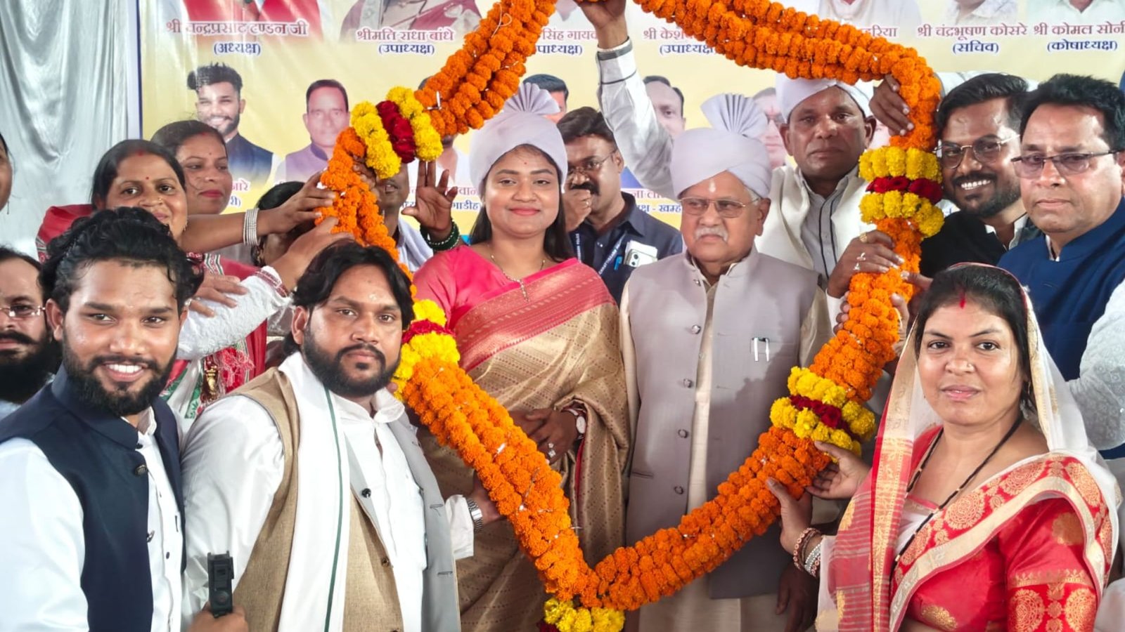 Durg News : विधायक डोमन लाल कोर्सेवाड़ा की मौजूदगी में नवनिर्वाचित पदाधिकारियों ने संभाली जिम्मेदारी