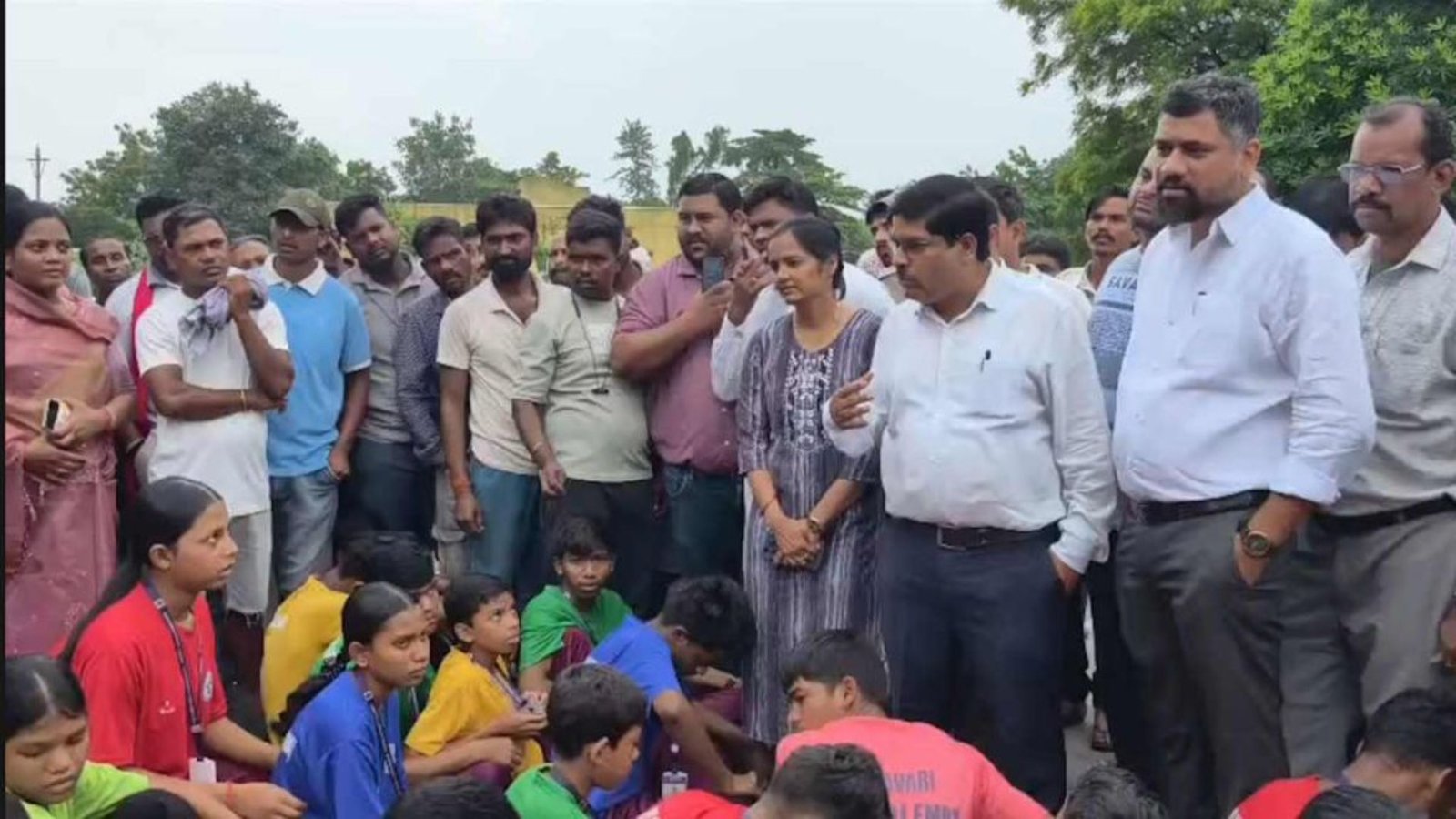 Korba News: दो साल से परेशान थे छात्र, मांगें पूरी नहीं होने पर कटघोरा-कोरबा मार्ग किया जाम
