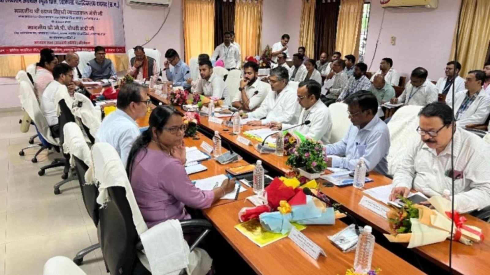 Raigarh News : मेडिकल कॉलेज में हाईटेक होंगे लेक्चर हॉल, टेक्नीशियन और स्टाफ नर्स समेत होगी आउटसोर्स भर्ती