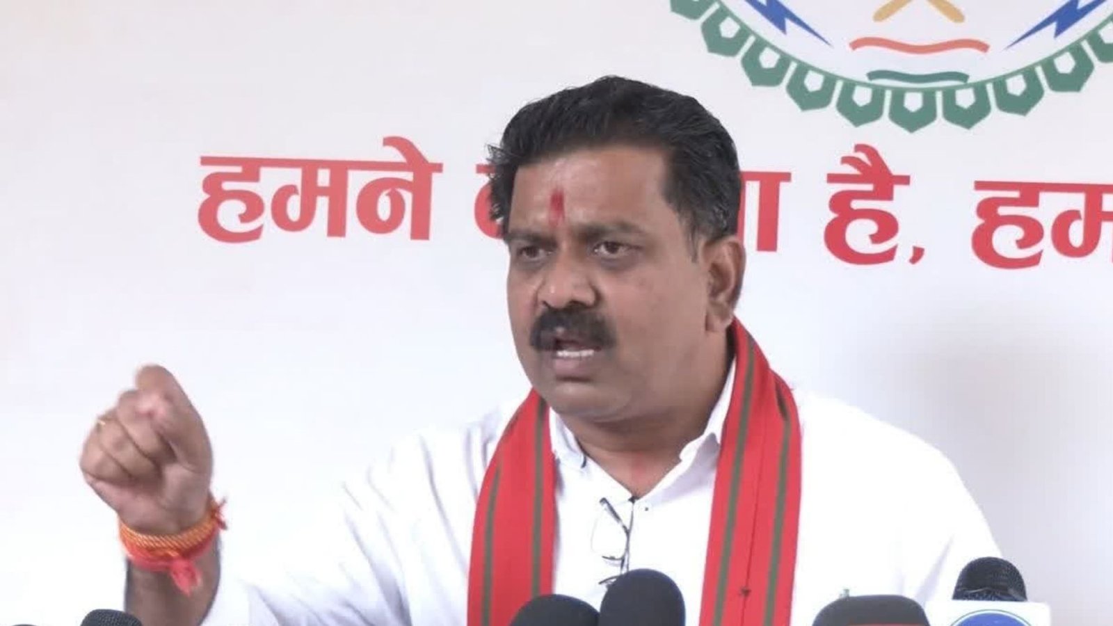 Jagdalpur News : 80वें स्वतंत्रता दिवस पर बदली बस्तर की तस्वीर, पहली बार सभी गांवों में फहराया गया तिरंगा