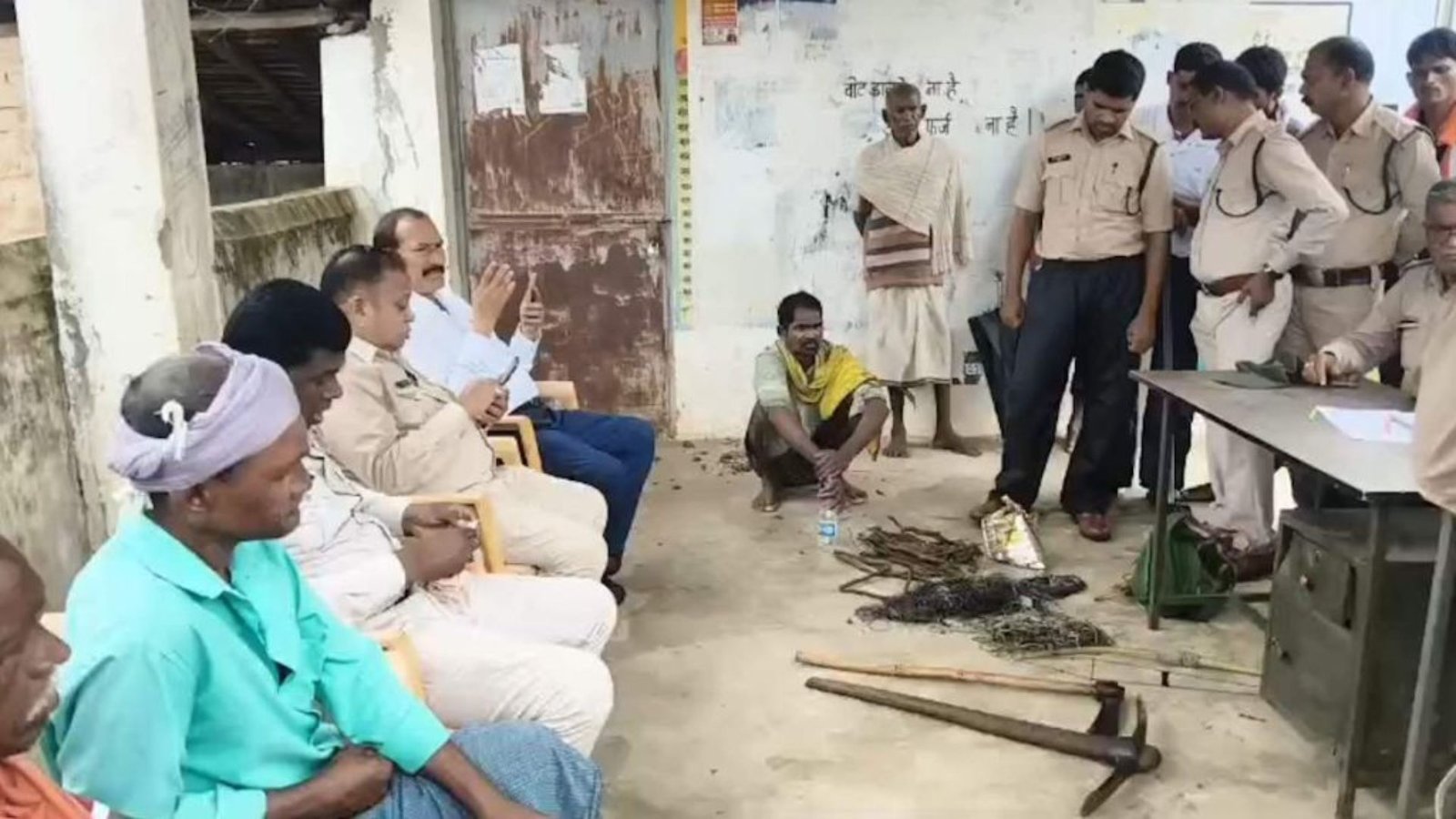 Balod News: शिकार से पहले वन विभाग की कार्रवाई, गुलेल-जाल समेत शिकारी गिरफ्तार