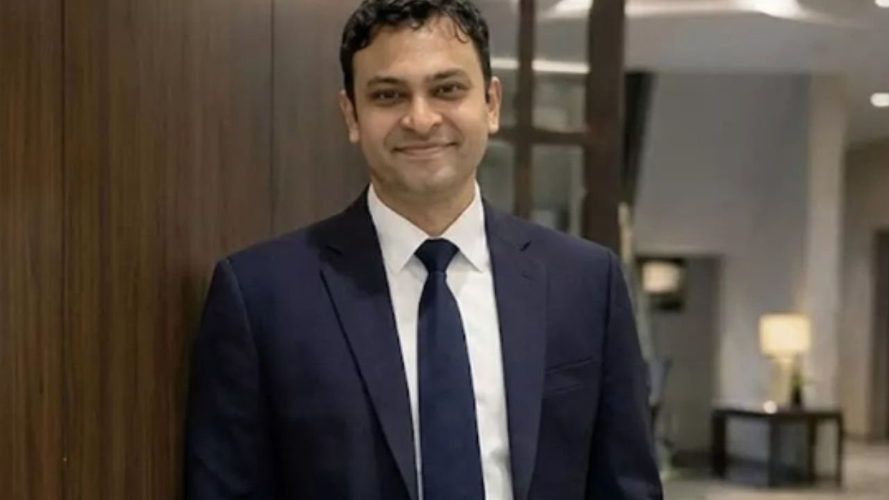 Raipur News: IAS आशीष टिकरिहा को जनसंपर्क संचालक का अतिरिक्त प्रभार, वेयर हाउसिंग कॉरपोरेशन की जिम्मेदारी भी रहेगी