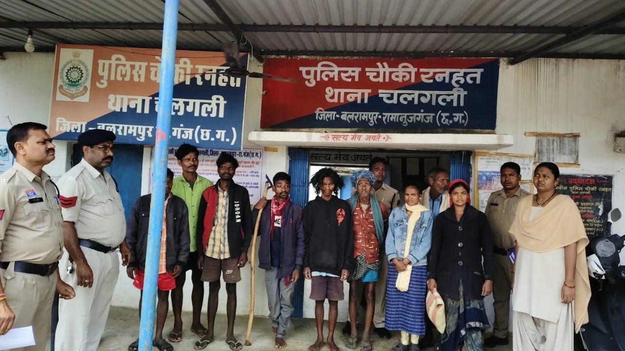Balrampur News: खबर का असर: चंदौरा में गौ-मांस मामले पर पुलिस का बड़ा एक्शन, 9 आरोपी गिरफ्तार