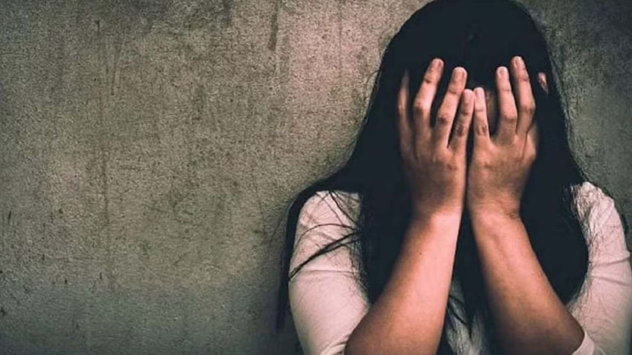 Kanker Crime News: कांकेर में नाबालिग से सामूहिक दुष्कर्म का मामला, कोतवाली पुलिस की कार्रवाई