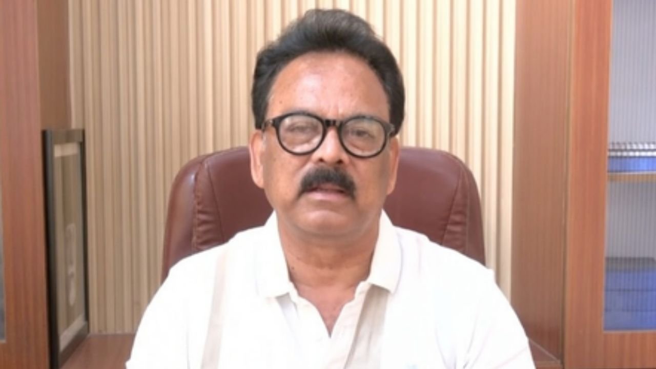 CG Congress: 27 सितंबर को रायपुर पहुंचेंगे सुखदेव भगत, पहली बार लेंगे संगठन का फीडबैक; जोगी कांग्रेस विलय पर भी चर्चा संभव