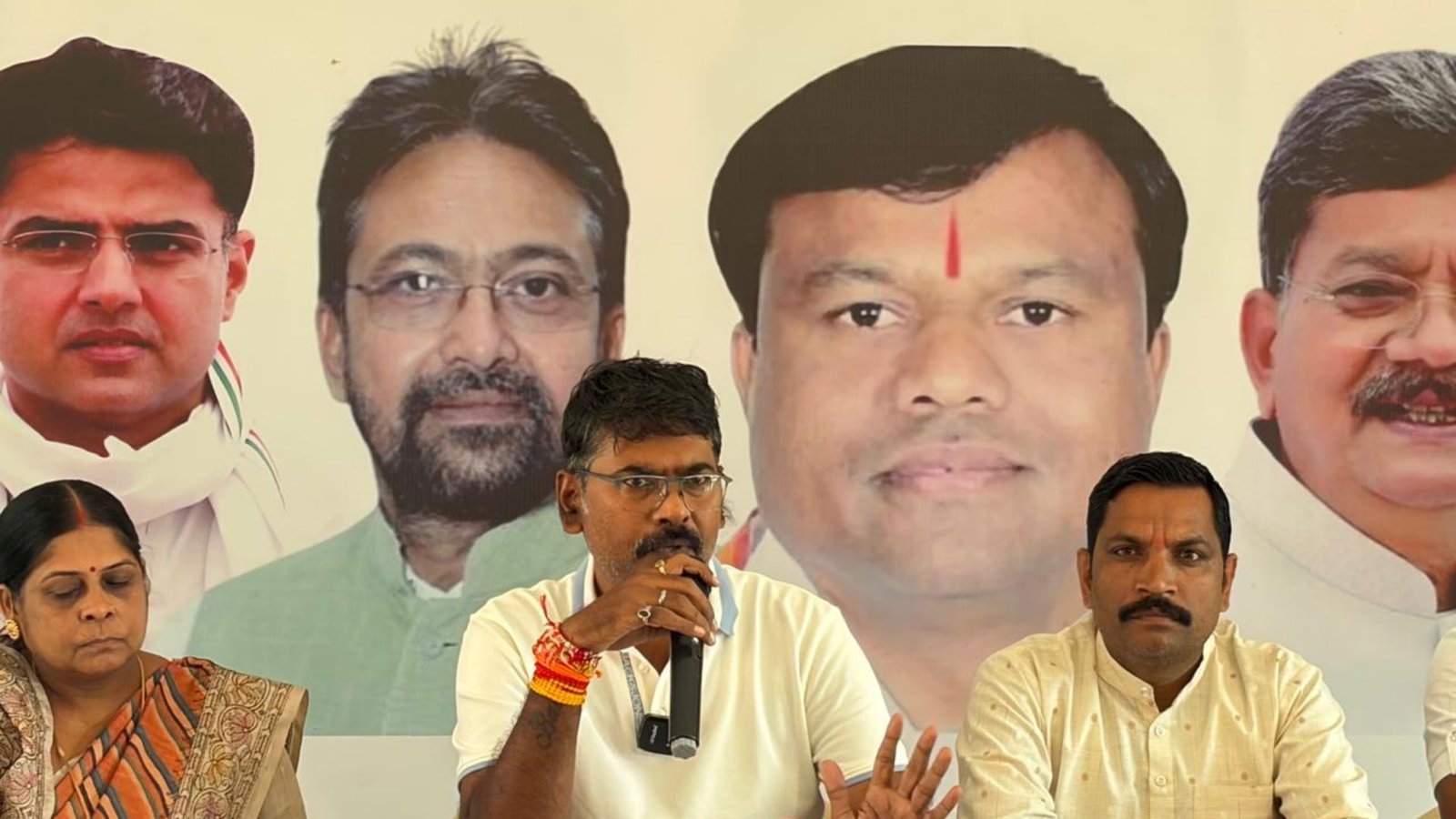 Kawardha News : झीरम घाटी मामले में कांग्रेस ने मांगी व्यापक जांच, आत्मसमर्पण करने वाले नक्सली नेताओं से पूछताछ पर जोर