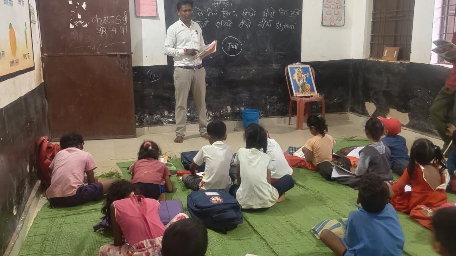 Raipur News : रायपुर जिले के लिए 3 स्थानीय अवकाश घोषित, 15 सितंबर से 9 नवंबर तक इन तारीखों पर छुट्टी