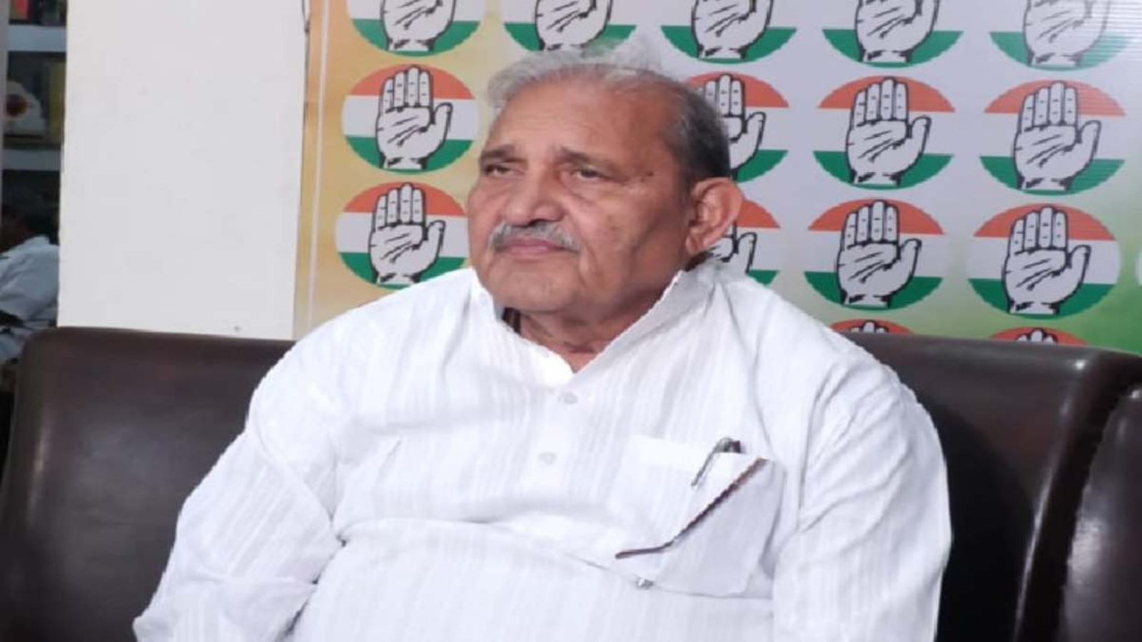 Raipur News : बीजेपी के पोस्टर पर धनेंद्र साहू का पलटवार- कांग्रेस की बढ़ती लोकप्रियता से घबरा रही भाजपा