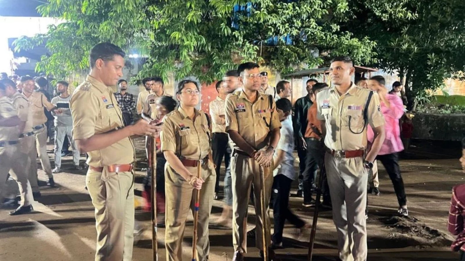 Dongargarh News: 50 हजार श्रद्धालुओं के बीच शांतिपूर्ण रहा डोंगरगढ़ का गोविंदा उत्सव, पुलिस की सख्त निगरानी से टलीं संभावित वारदातें