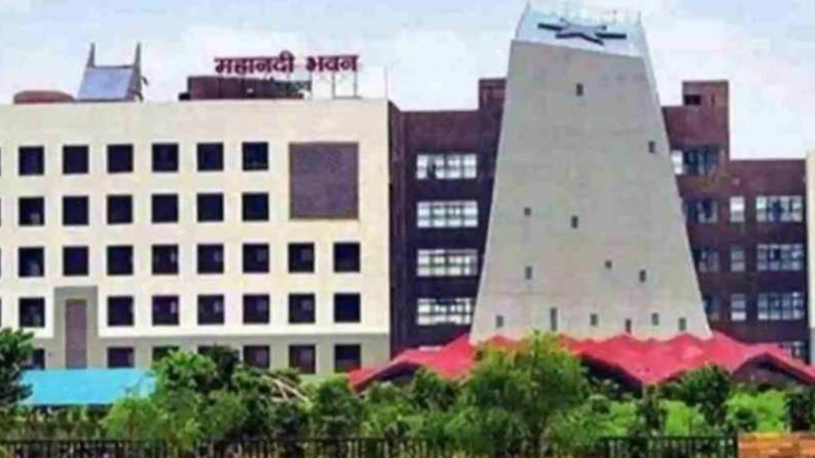 Raipur News: लोक निर्माण विभाग में बड़ा फेरबदल, 56 कार्यपालन अभियंताओं को मिली नई पदस्थापना