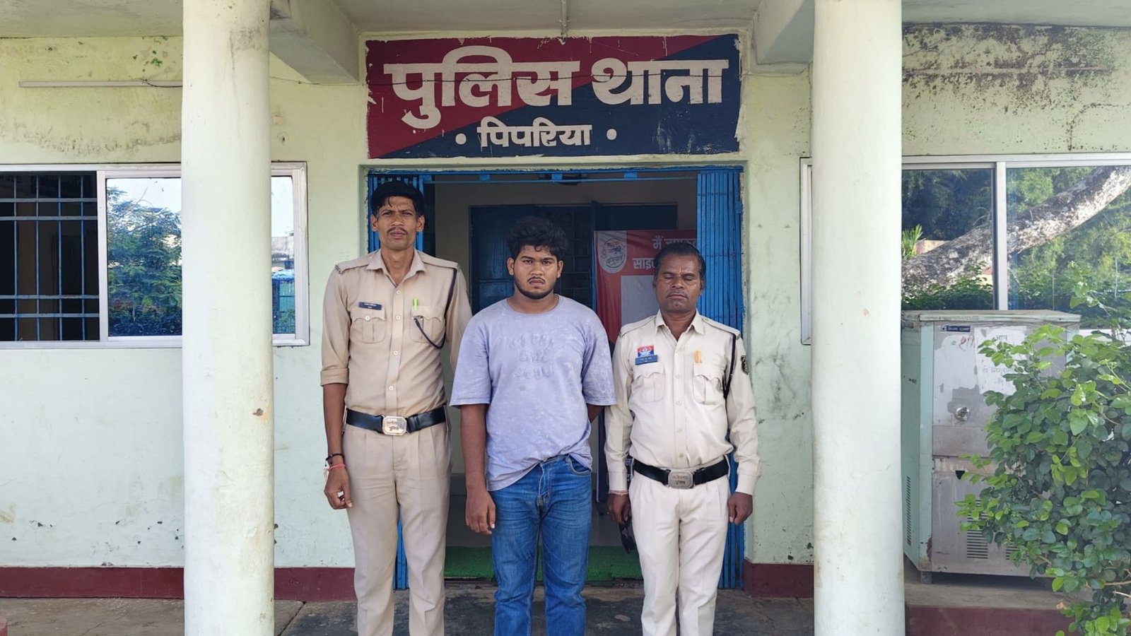 Kawardha News: PhonePe की फर्जी रिसीविंग से नगद रकम की ठगी, आरोपी के खिलाफ चार मामले दर्ज