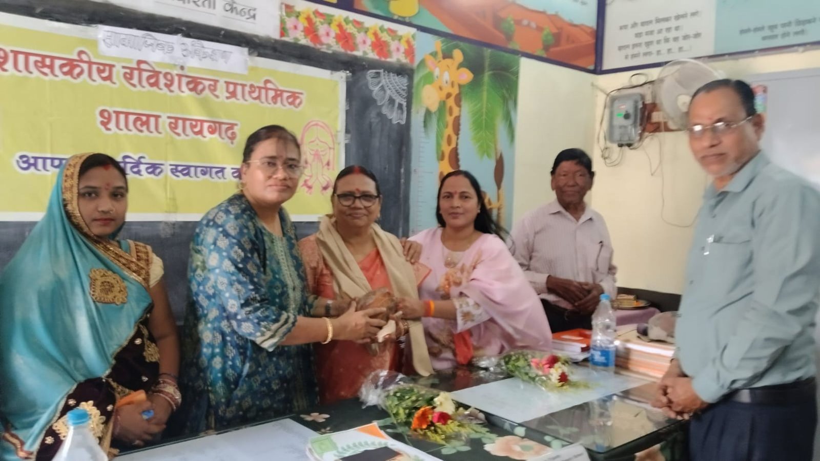 Raigarh News : विकसित भारत की कल्पना लेकर सामने आए स्कूली बच्चे, संकल्प दिवस पर प्रतिभाओं को मिला प्रोत्साहन