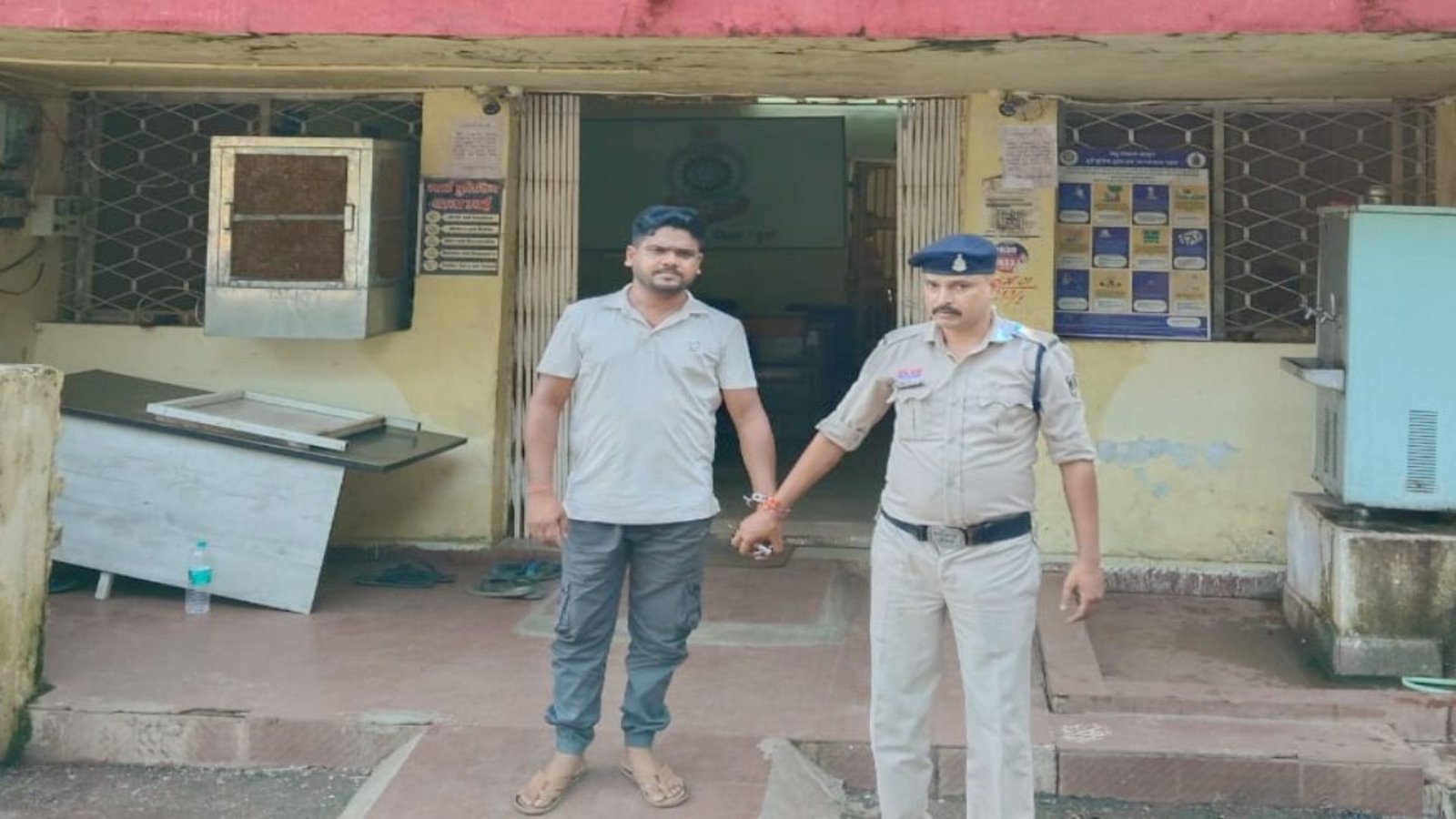 Durg News: ‘ANSHU MATKA’ चैनल पर सट्टा नंबरों के वीडियो अपलोड, दो मोबाइल जब्त