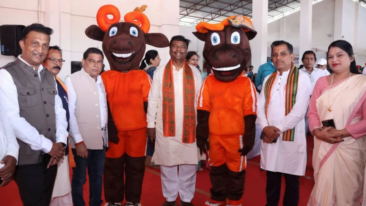 Chhattisgarh News: बस्तर ओलंपिक 2026 के लिए वन मंत्री केदार कश्यप ने कराया पंजीयन, इस बार दोगुने खिलाड़ियों को जोड़ने का लक्ष्य