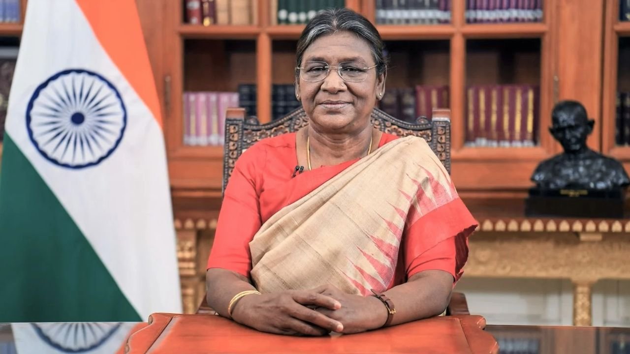 Draupadi Murmu Visit Bastar CG: राष्ट्रपति द्रौपदी मुर्मु 23 अक्टूबर को बस्तर दौरे पर, जगदलपुर में मुरिया दरबार और बस्तर दशहरा उत्सव में होंगी शामिल