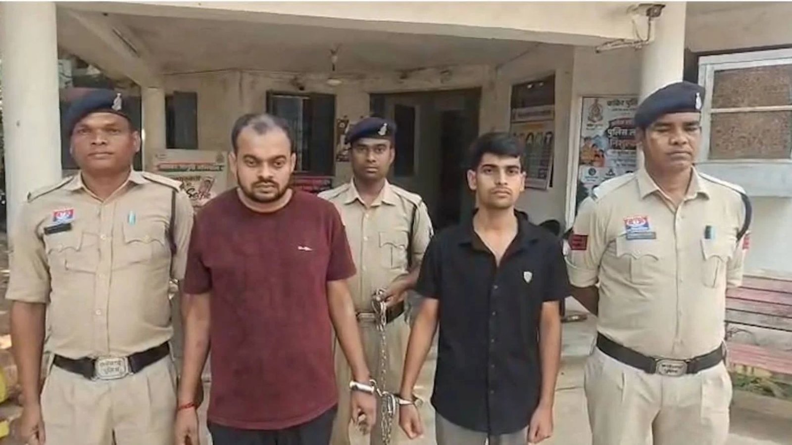 Kanker News: शराब में मिलावट के मामले में पुलिस की कार्रवाई, पुरुषोत्तम गुप्ता और इंद्रजीत उर्फ गोलू गिरफ्तार
