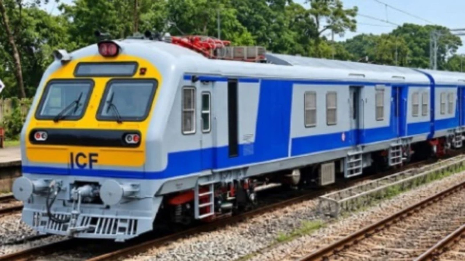 Kanker News: आजादी के बाद पहली बार रावघाट पहुंची ट्रेन, 1628 करोड़ की लागत से बनी रेल लाइन का उद्घाटन